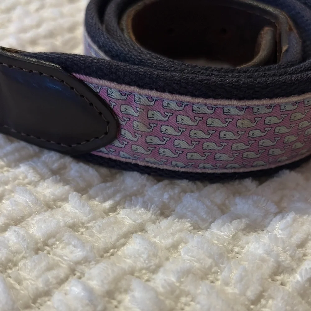 Gently Loved Vinyard Vines Silk/Leather Men's  Pink Patterned Belt